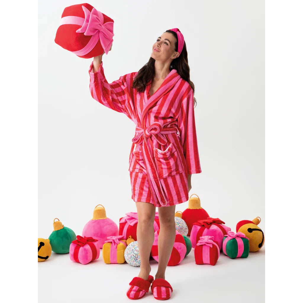 Shiraleah Gift Box Medium Pillow, Red