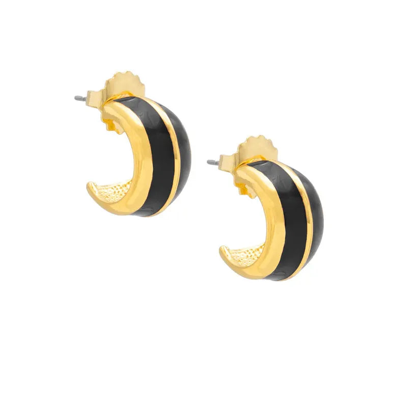 Clara Huggie Earring