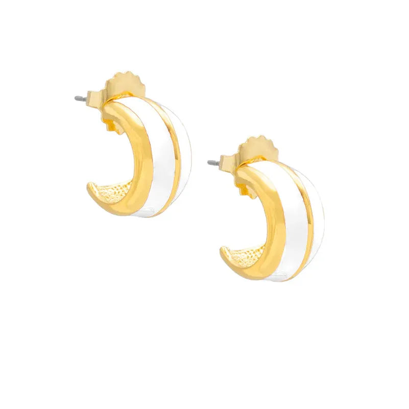 Clara Huggie Earring