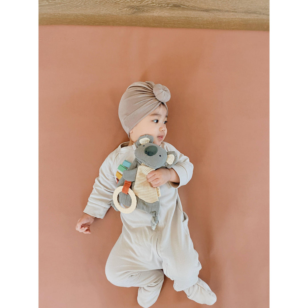 Itzy Ritzy Bitzy Crinkle™ Sensory Toy with Teether