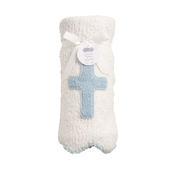Mud Pie blue and white knit chenille baby blanket featuring a bouclé cross and delicate scallop edge.