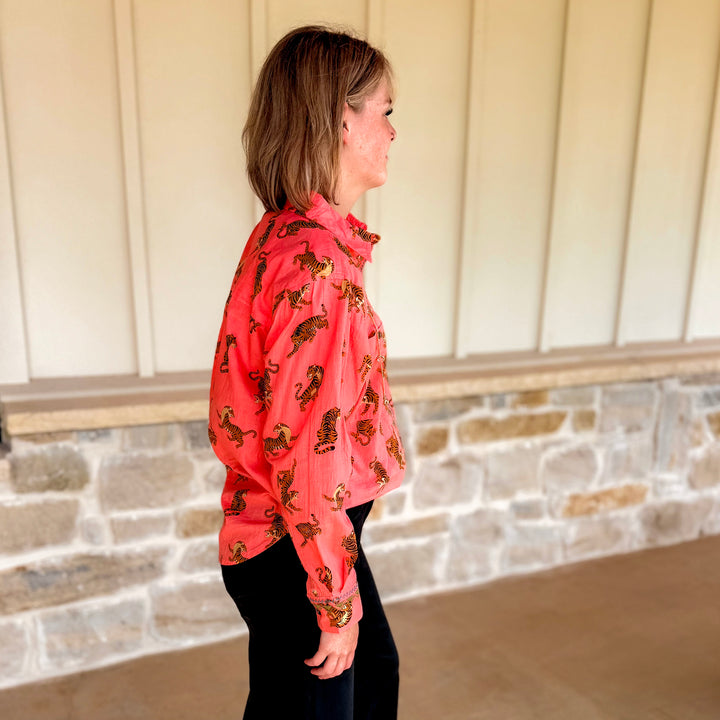 Alternate view of the Ivy Jane coral tiger print relaxed fit women&