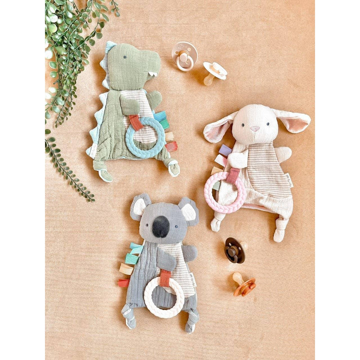 Itzy Ritzy Bitzy Crinkle™ Sensory Toy with Teether