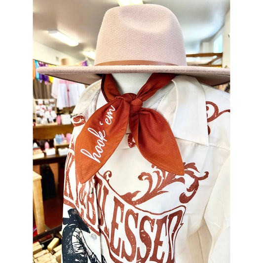 Hook 'Em Ascot Scarf