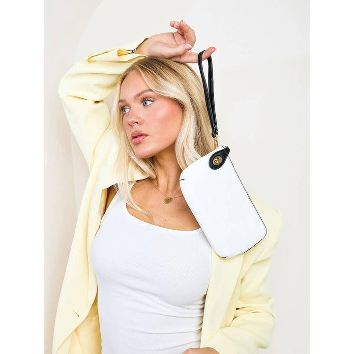 M1818 Kendall Crossbody/Wristlet w/ Twist Lock Closure