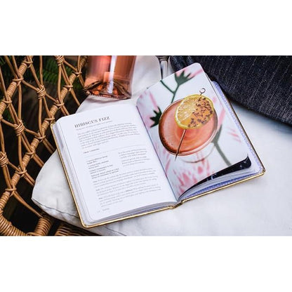 Bubbly: A Collection of Champagne and Sparkling Cocktails
