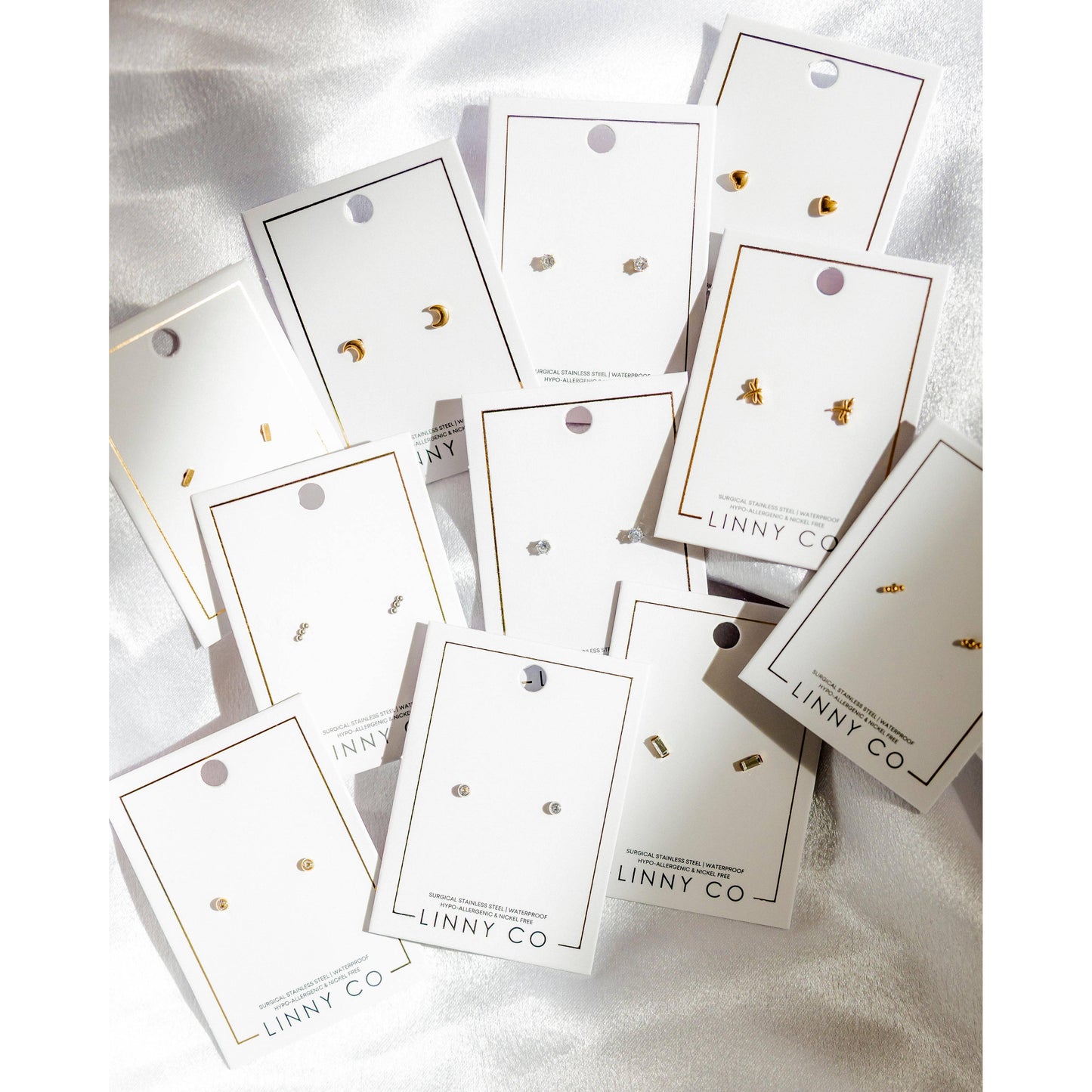 Screwback Stud Earrings - Micro Helen Gold