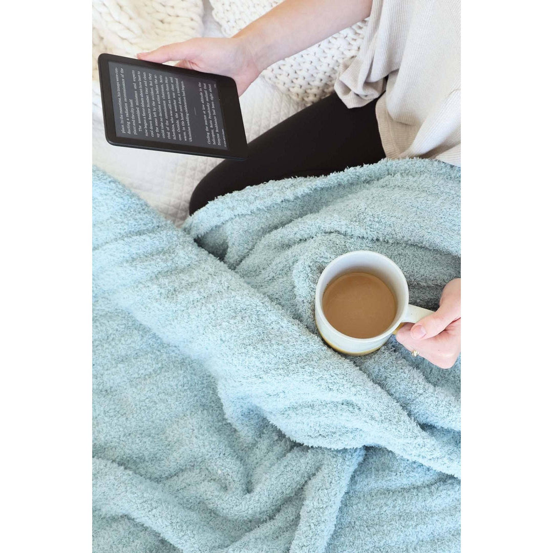 CuddleLane™ Luxe Blankets | Solids