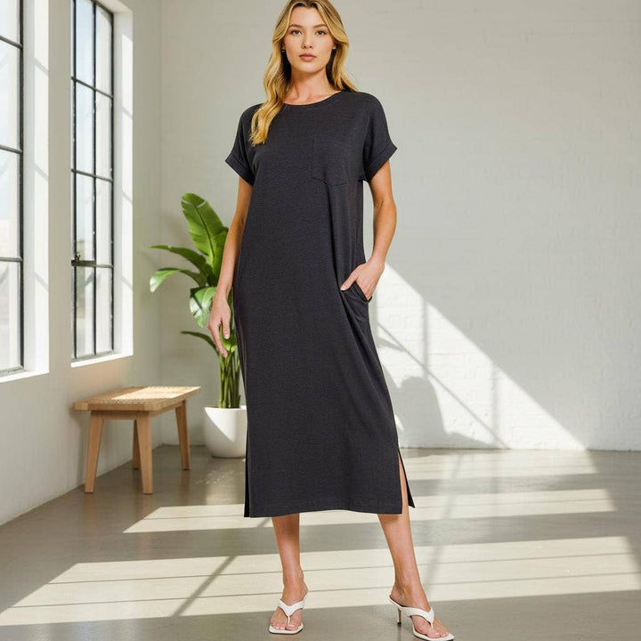 Round Neck Short Sleeve Midi Dress w/ Pockets