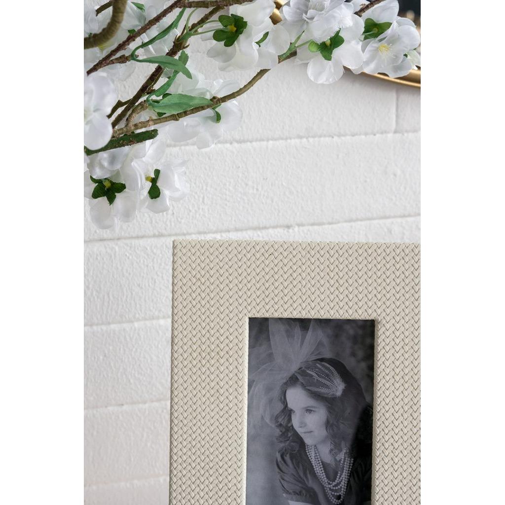White Faux Leather Photo Frame 3.5x5.5