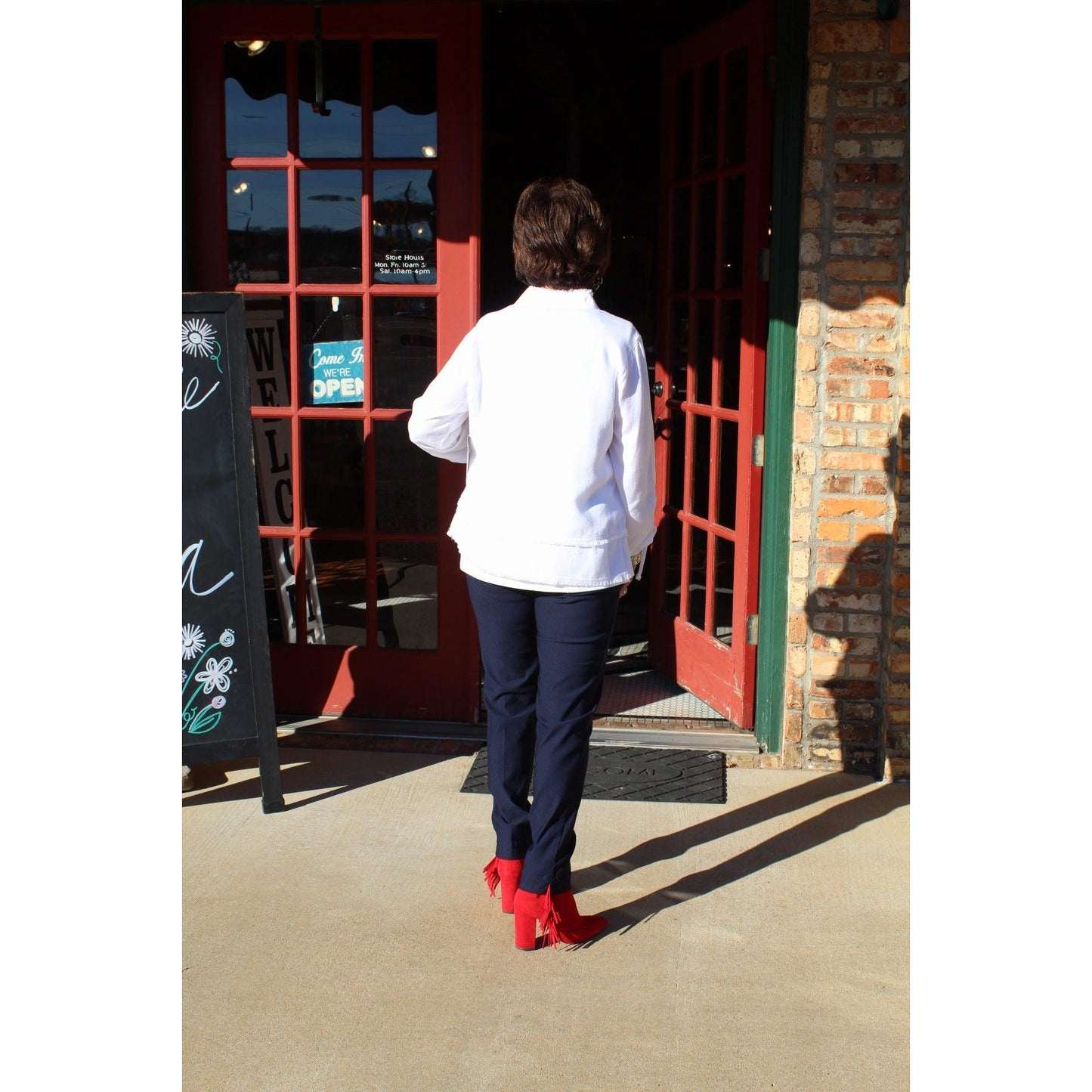 3/4 Drawstring Sleeve Band-Collar Fringe Hem Pullover – White