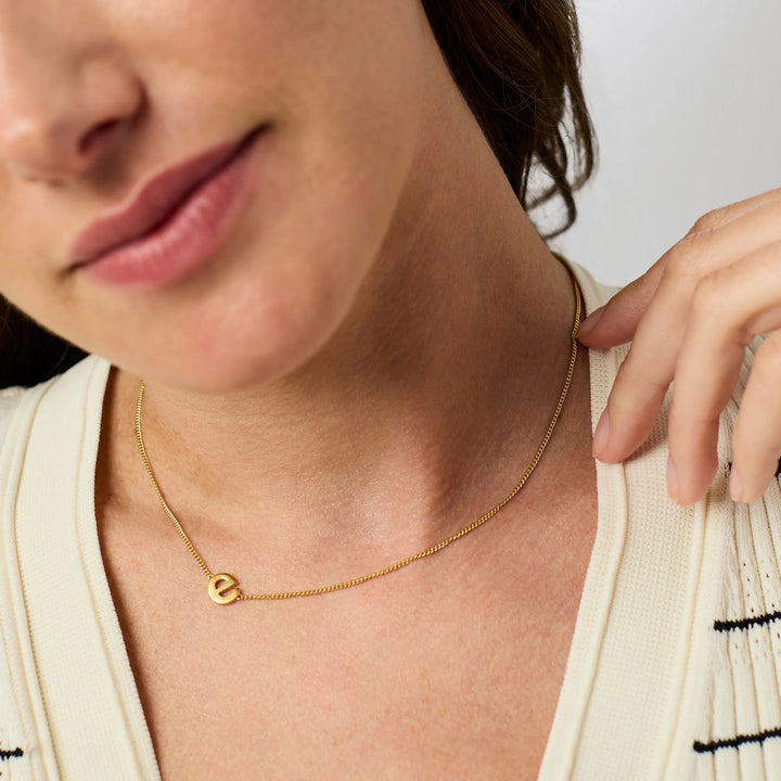 Julie Vos Initial Delicate Necklace - Gold