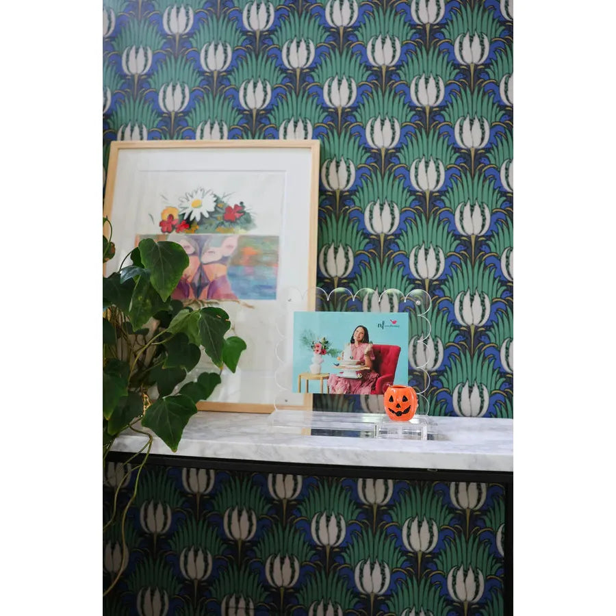 Nora Fleming clearly a-nora-ble scalloped acrylic frame