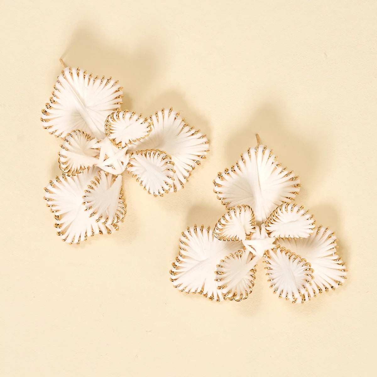 The Darling Effect Main Character Earrings - White
