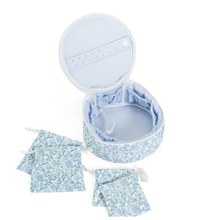 TRVL Design Quilted Jewel Round in Hamptons Floral