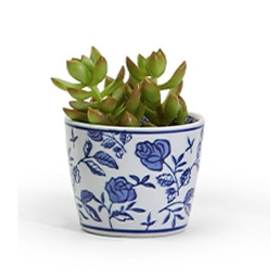 Canton Collection Cachepot in hand-painted blue and white porcelain featuring a classic chinoiserie design.