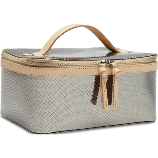 Kyle Train Case