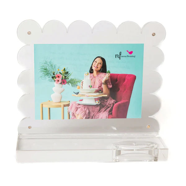Nora Fleming Scalloped Acrylic Frame - Thumbnail 4