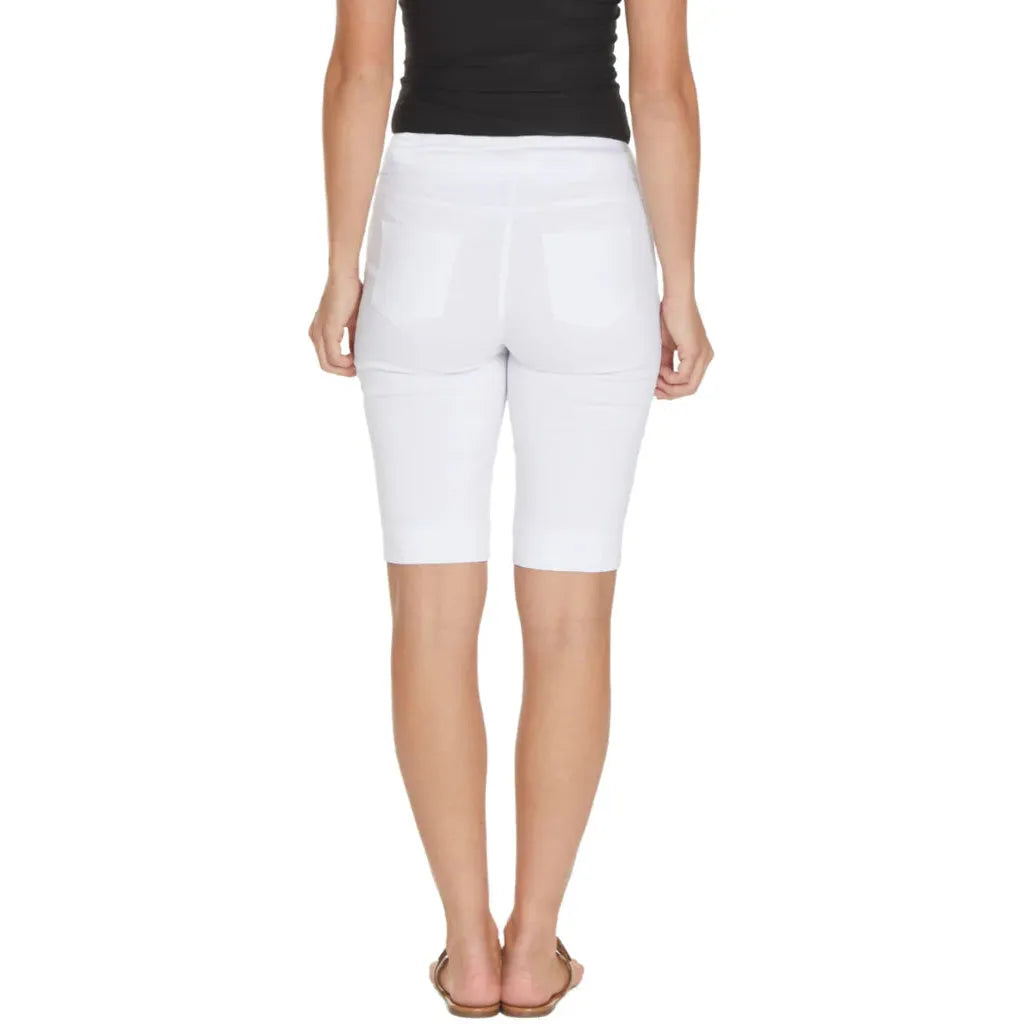 Pull On White Walking Shorts With Pockets