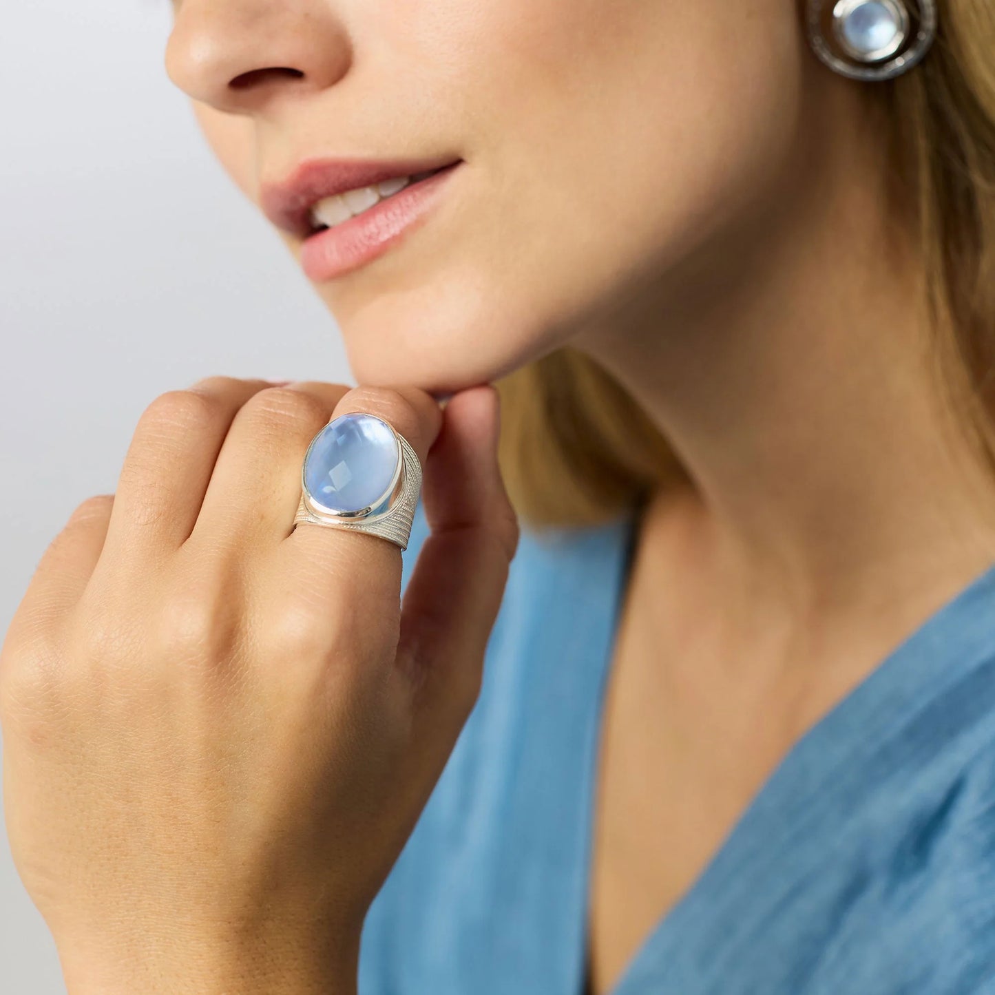 Verona Statement Ring - Pure Silver & Glass Pearl Cocktail Ring