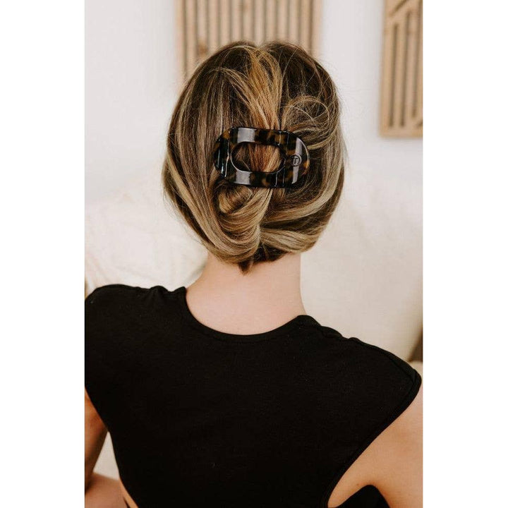 Round Flat Hair Clip | Small | Tortoise
