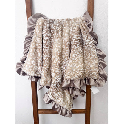 Rockin Royalty Lovely Leopard Lux Cuddle Blanket