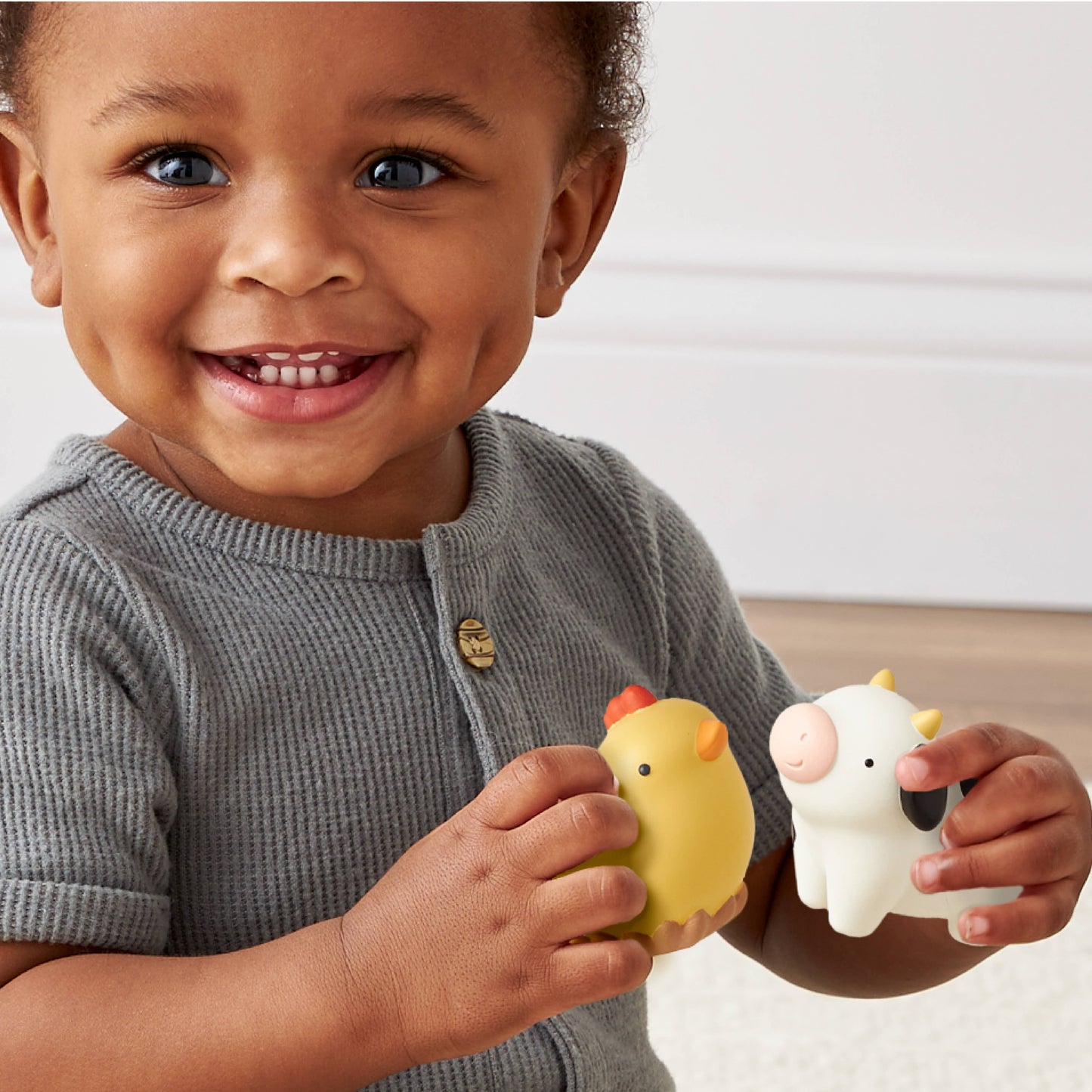Itzy Ritzy Itzy Play Barn™ - Plush Spill & Fill Sensory Activity Toy