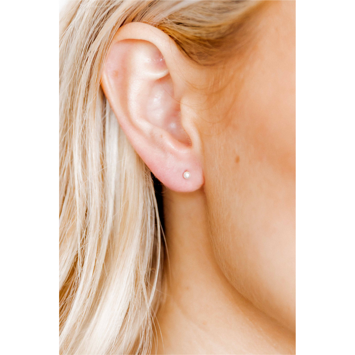 Screwback Stud Earrings - Payton Pearl White 3mm