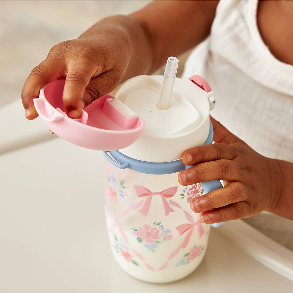 Itzy Ritzy Itzy Sips™ Weighted Straw Cup with Snap-Close Lid