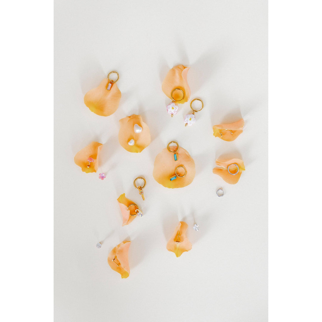 Screwback Stud Earrings Lux - Zuri Clear