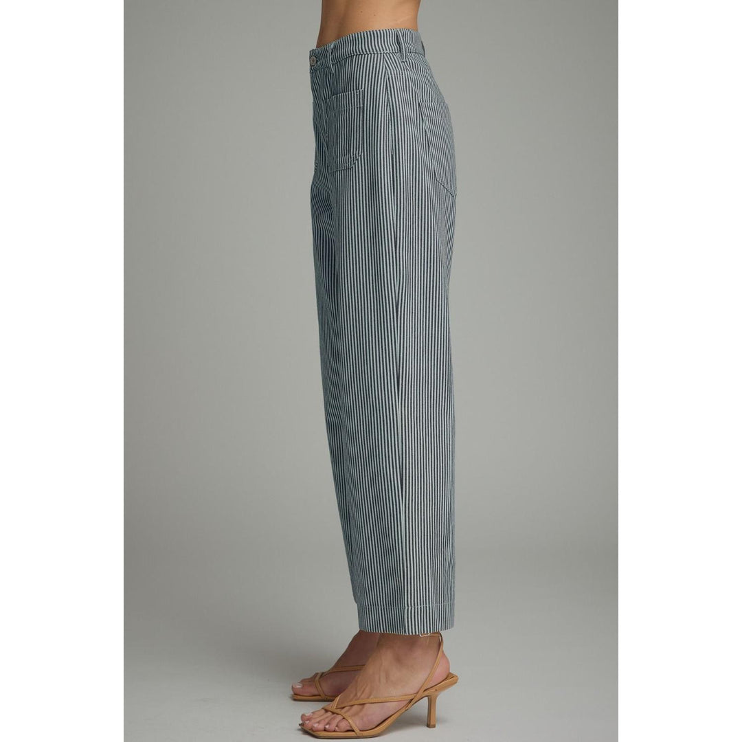 Entro Harbor Pants in Navy