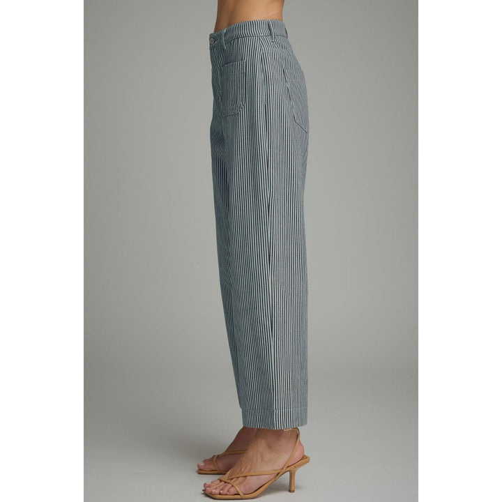 Entro Harbor Pants in Navy