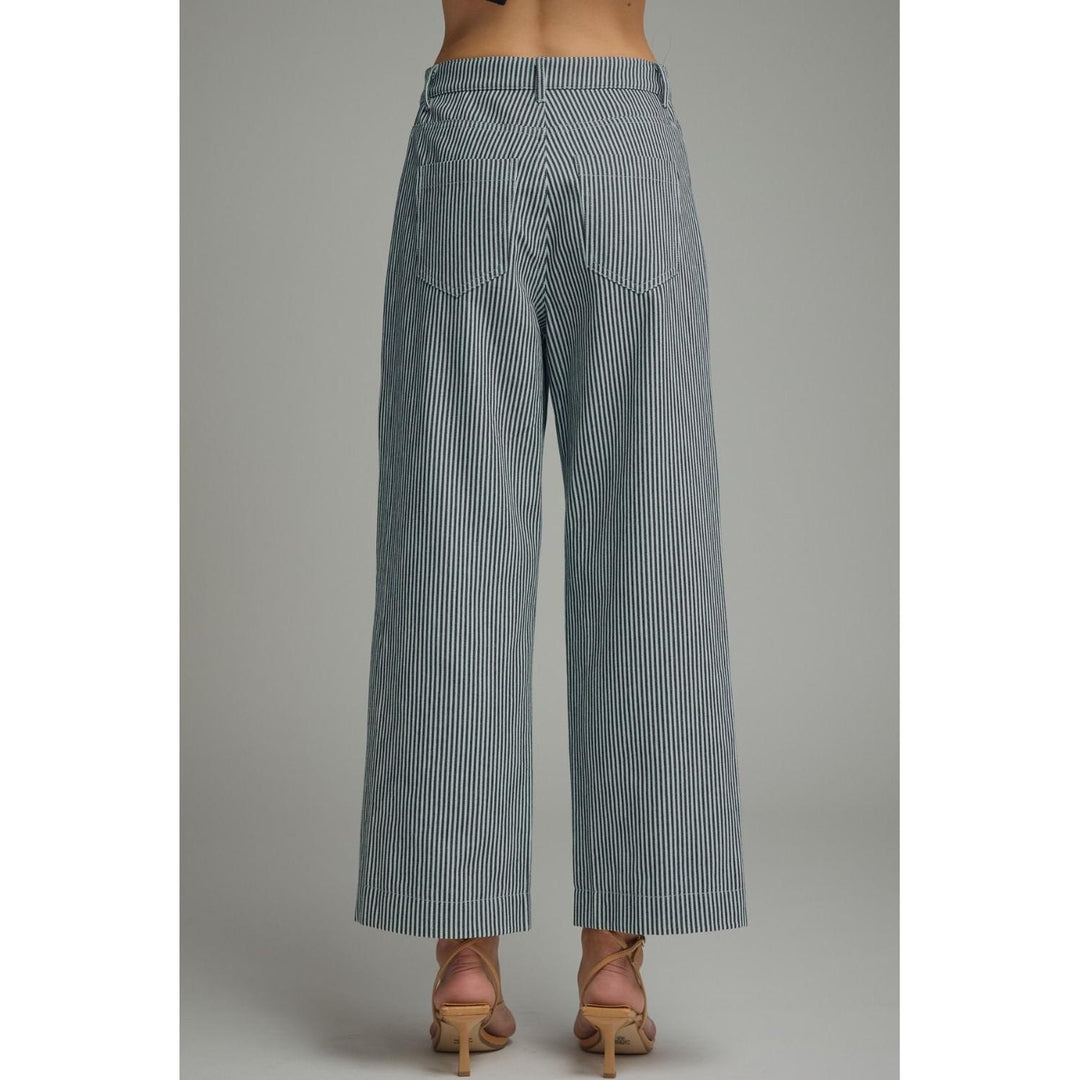 Entro Harbor Pants in Navy