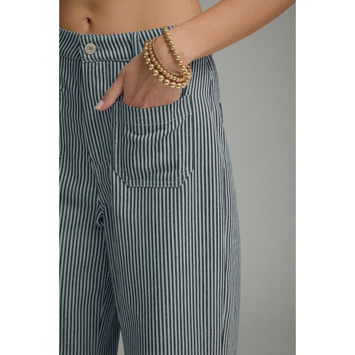 Entro Harbor Pants in Navy