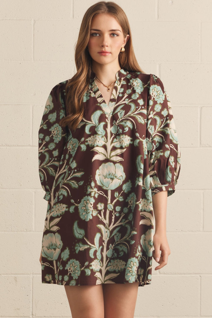 Model wearing the Entro Autumn Dress in Rust