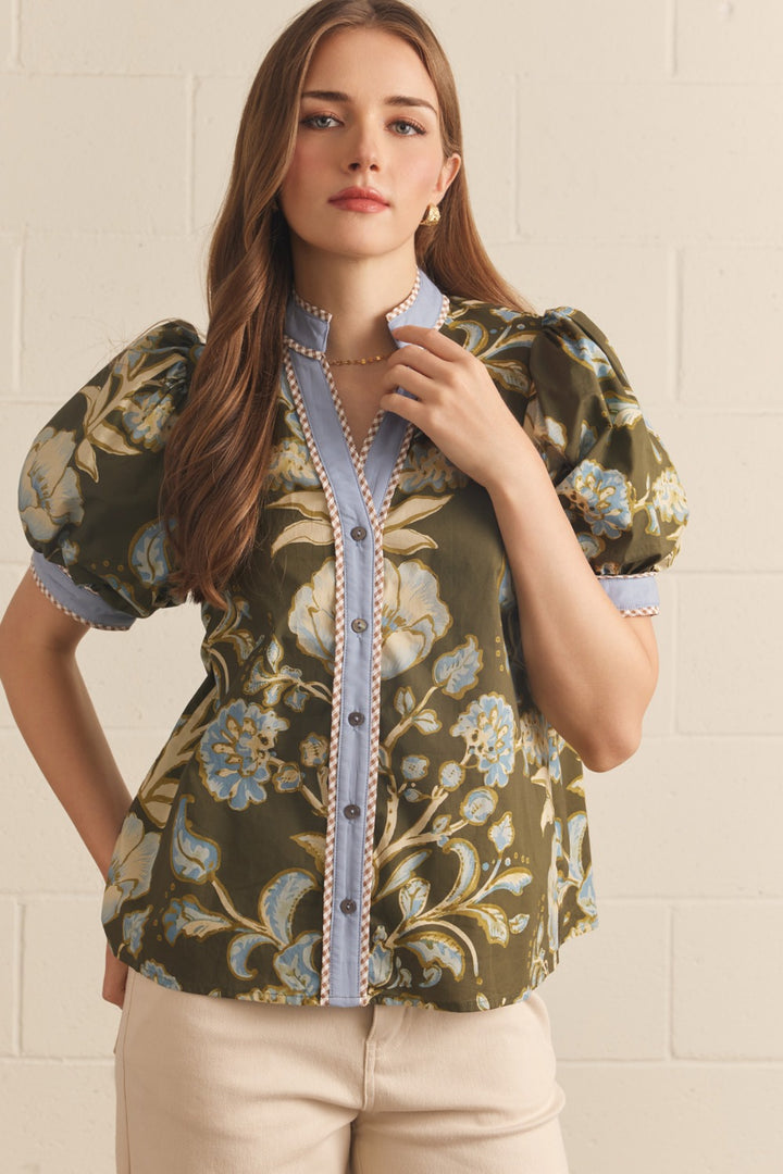 Model wearing the Entro Garden Party Top in Ecru
