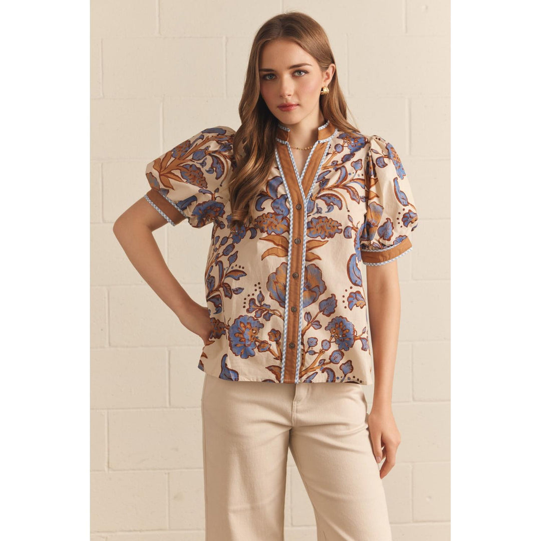 Model wearing the Entro Garden Party Top in Ecru
