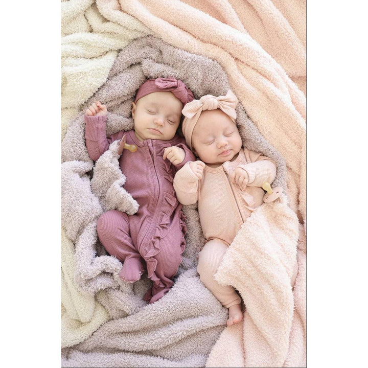 CuddleLane™ Luxe Blankets | Solids