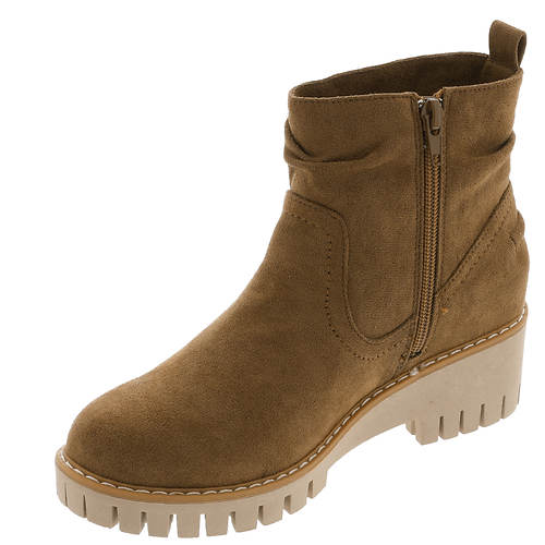 Dashing Tan Boot