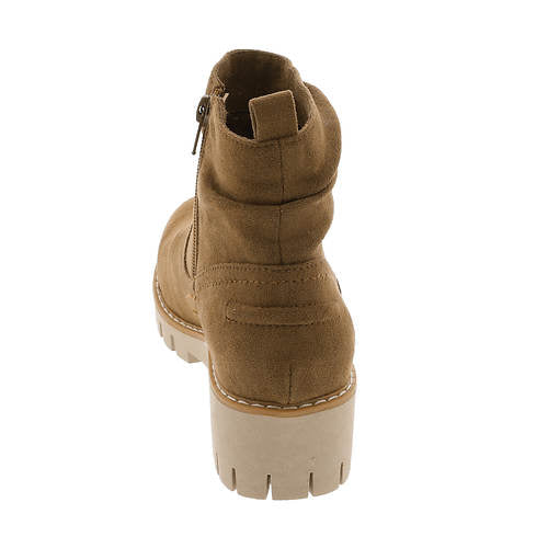 Dashing Tan Boot