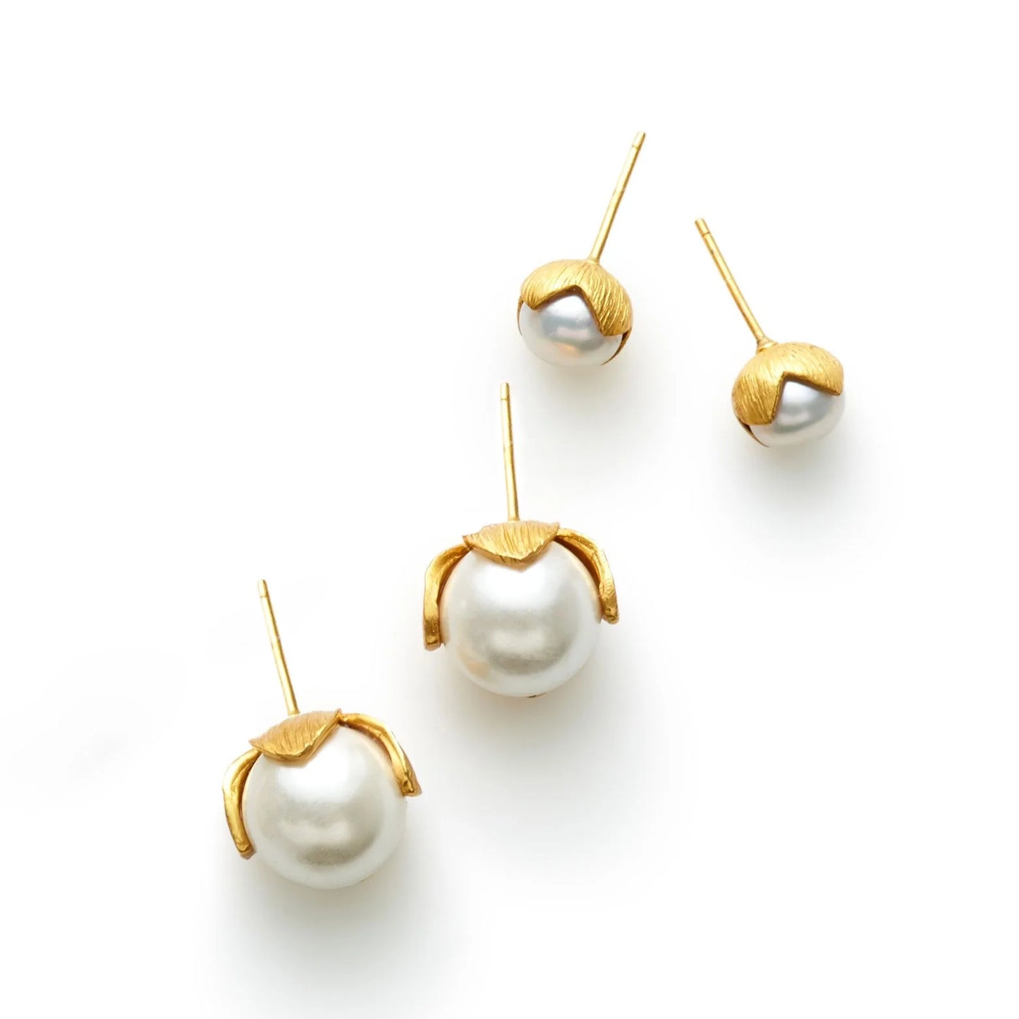 Julie Vos Penelope Pearl Stud Earrings - 24K Gold Plate