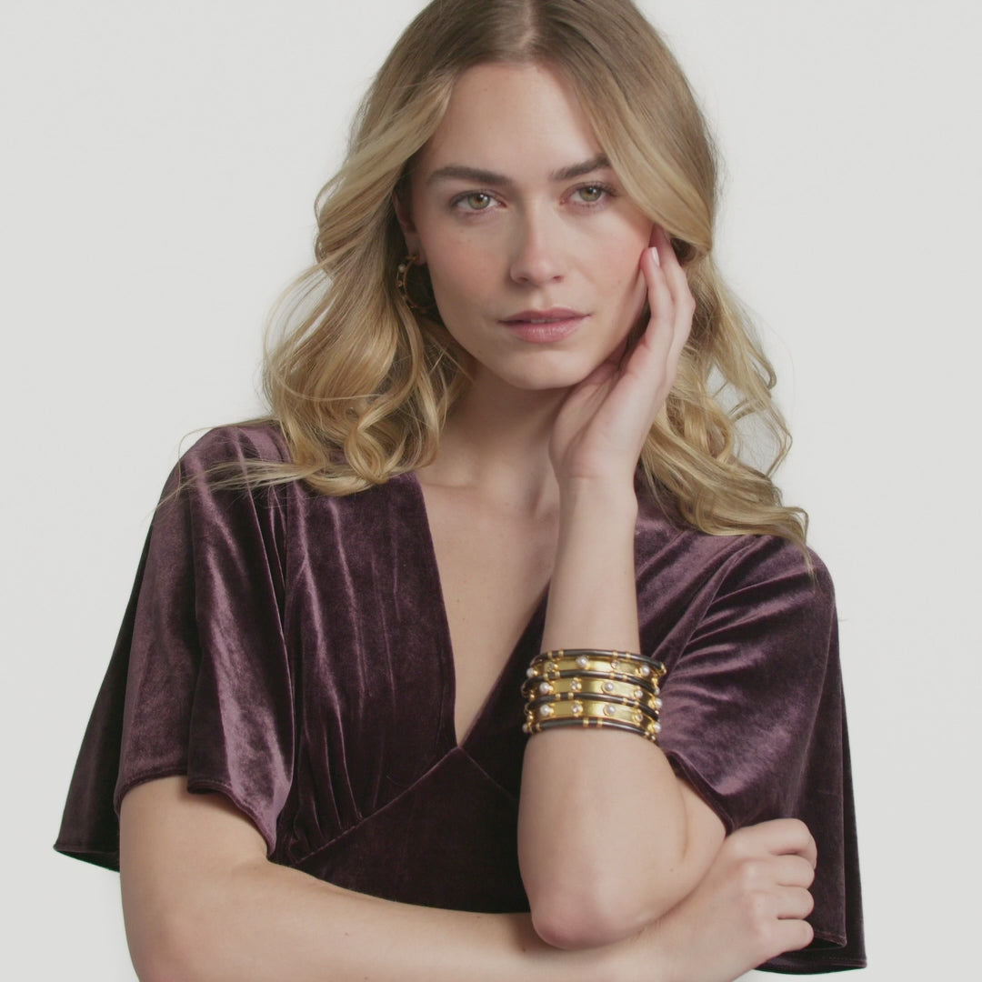 Julie Vos Tribeca Bangle - 24K Gold &amp; Shell Pearl