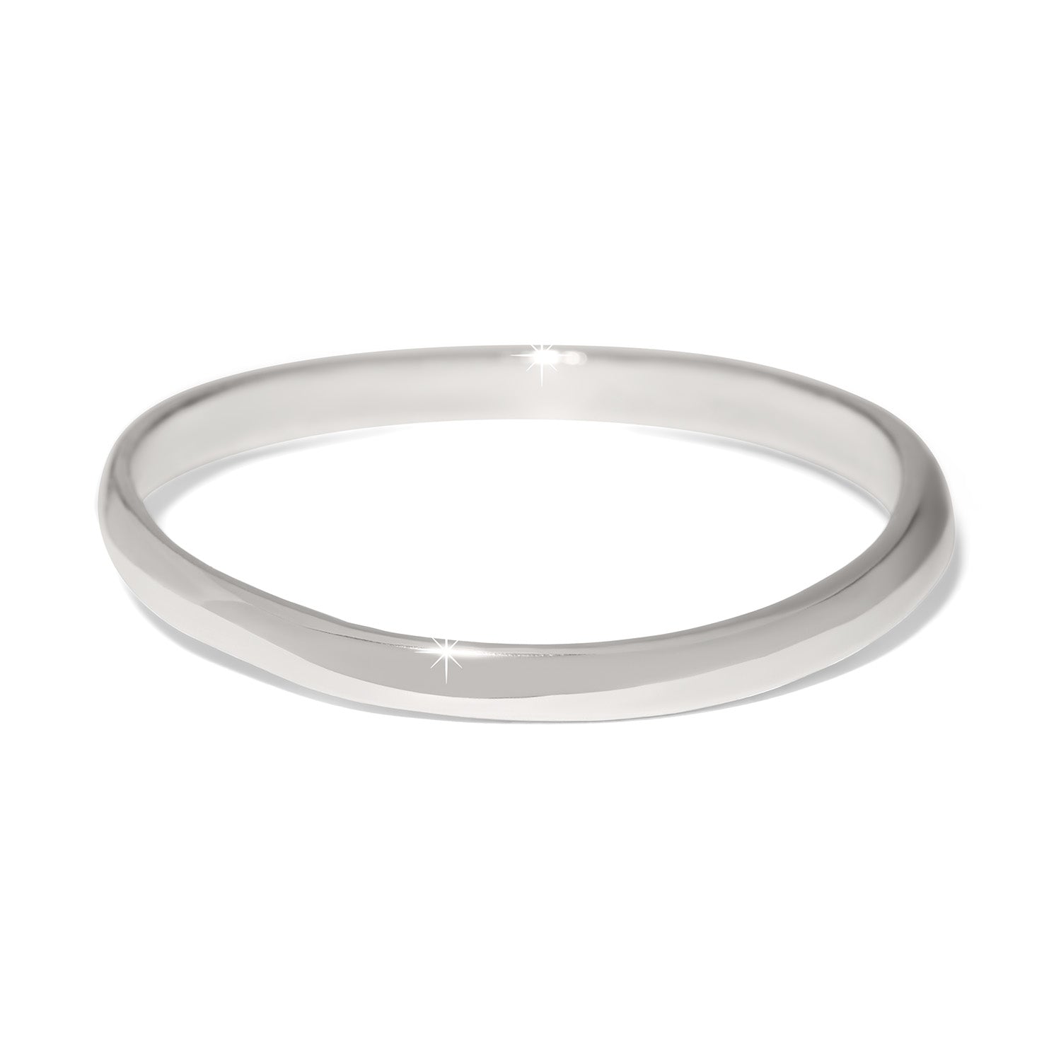 Close-up of the polished silver finish on the Cascade Rio Bangle showing its fluid, liquid-like curves.