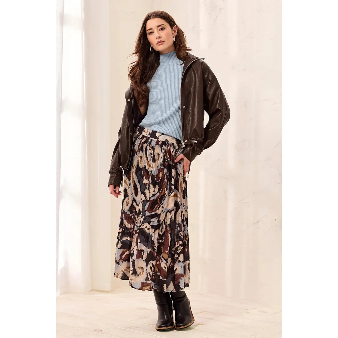 Model wearing the Tribal steel printed crêpe plissé skirt.