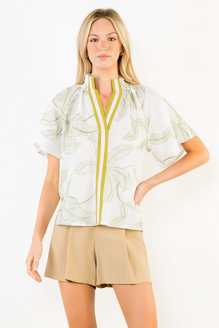 Leaf Flutter Sleeve Top - Cream